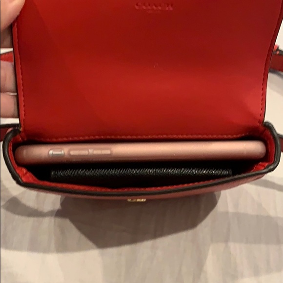 Authentic Coach Belt Bag in red leather - Picture 9 of 11